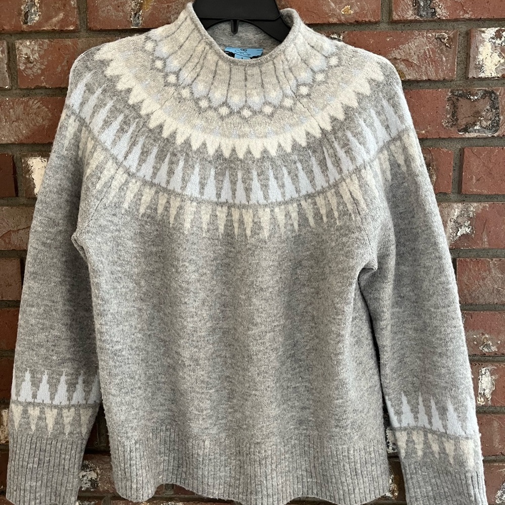 CeCe Gray, White, Blue Fair Isle OS Mock neck  Sweater Small